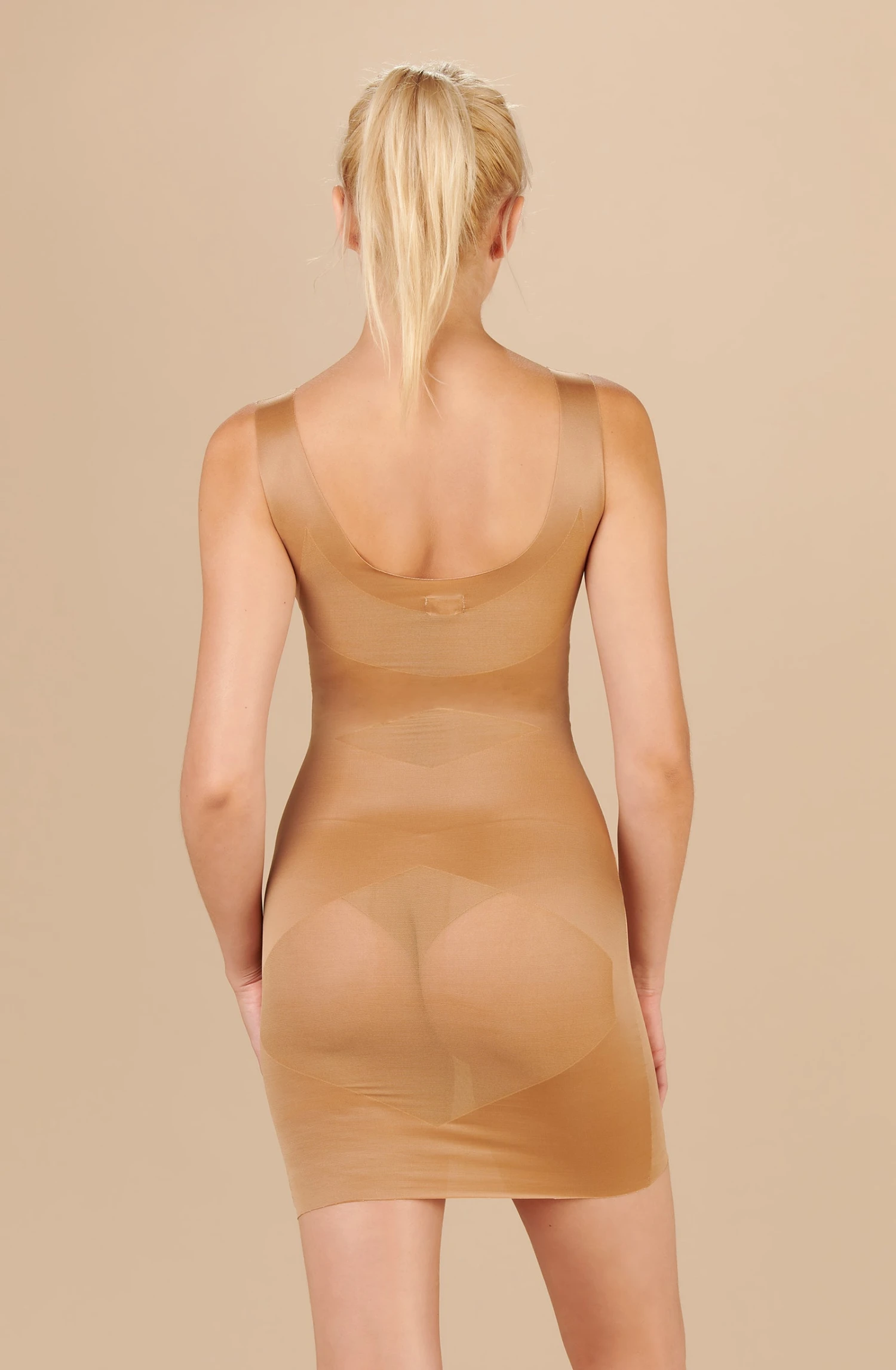 Clotilde - Biscuit 4 Clotilde - Biscuit – Image 2